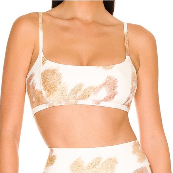 V-SHAPE COWHIDE LEGGINGS AND MATCHING CAMI BRA TOP - Picture 3 of 5